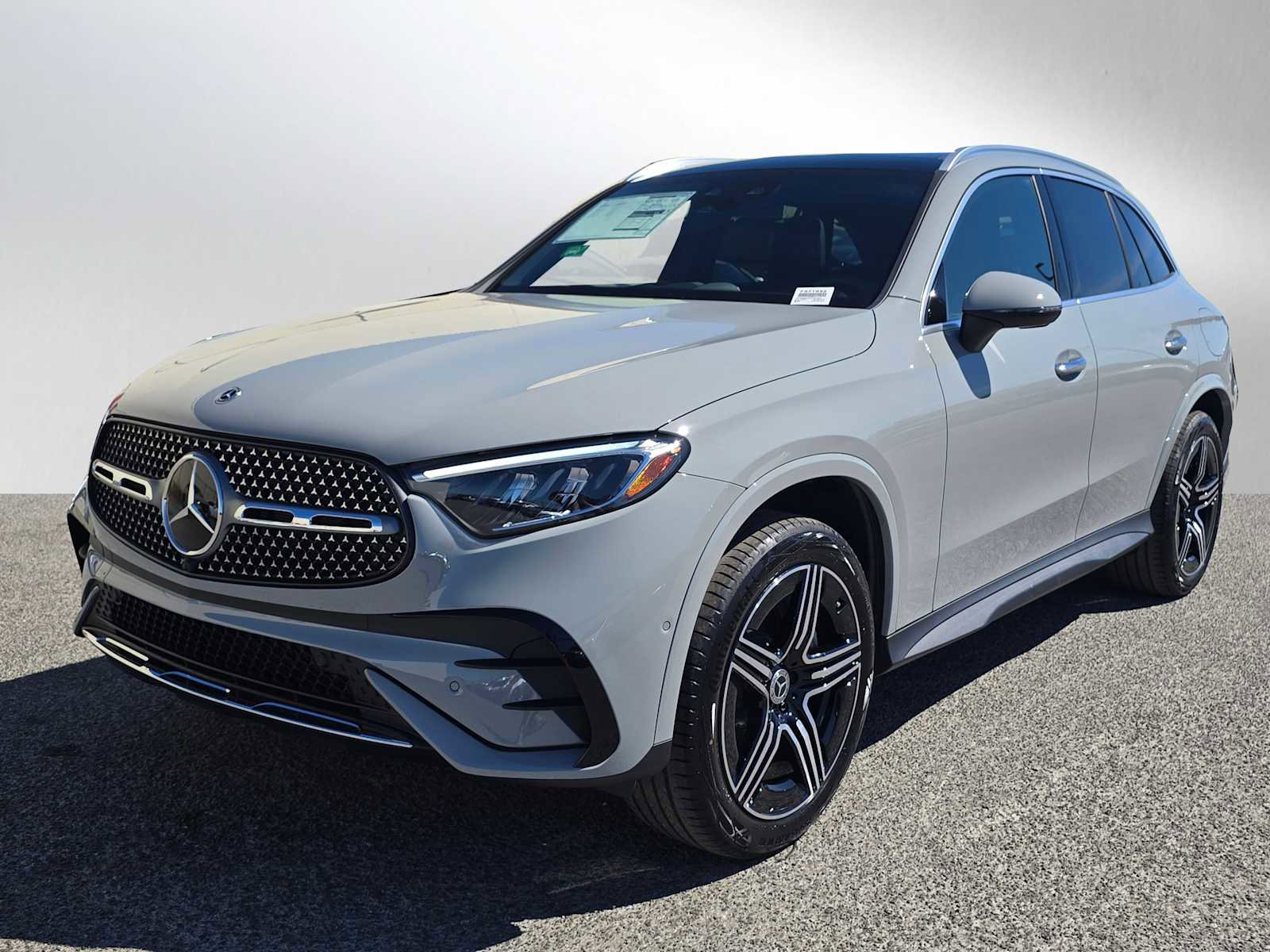 New 2026 Mercedes-Benz GLC 350e 4MATIC image 7