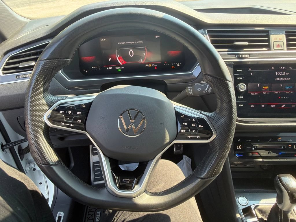 Used 2023 Volkswagen Tiguan SE R-Line FWD image 22