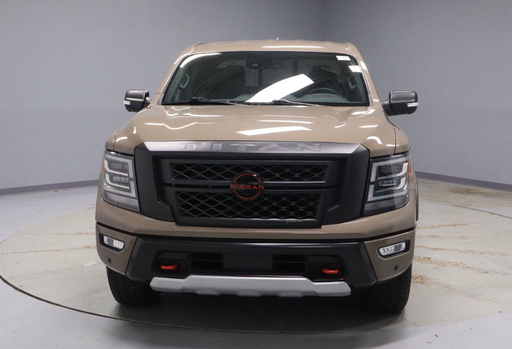 Used 2023 Nissan Titan PRO-4X w/ Pro-4x Convenience Package image 6