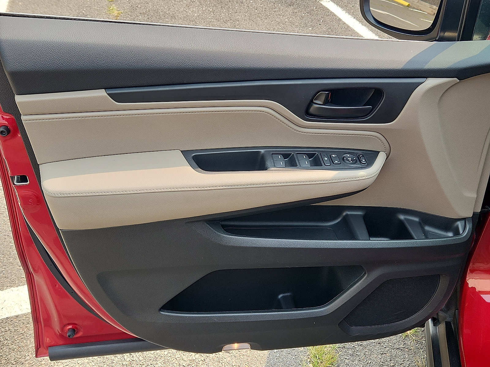 Used 2023 Honda Odyssey EX image 12
