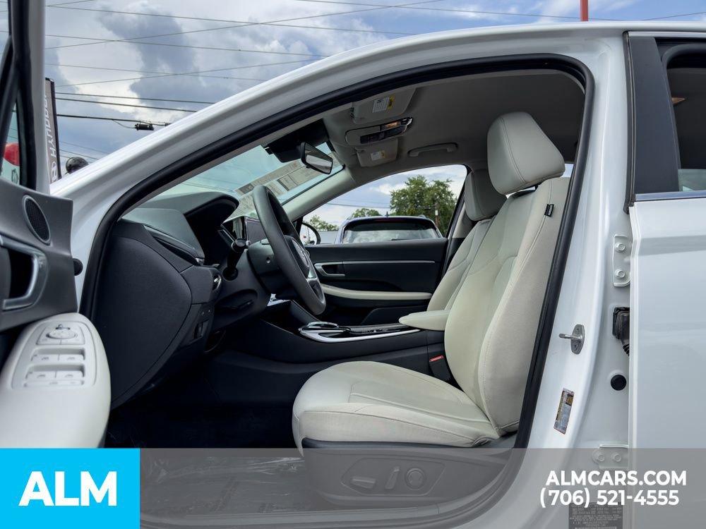 Used 2023 Hyundai Sonata SEL FWD image 14