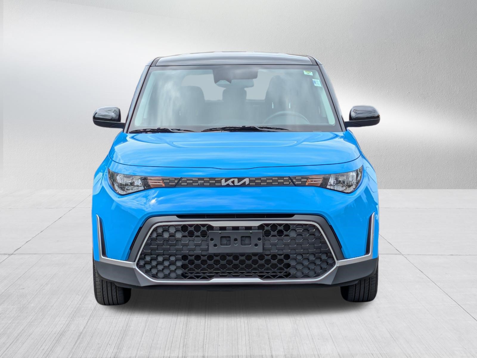 Certified 2025 Kia Soul S FWD image 2