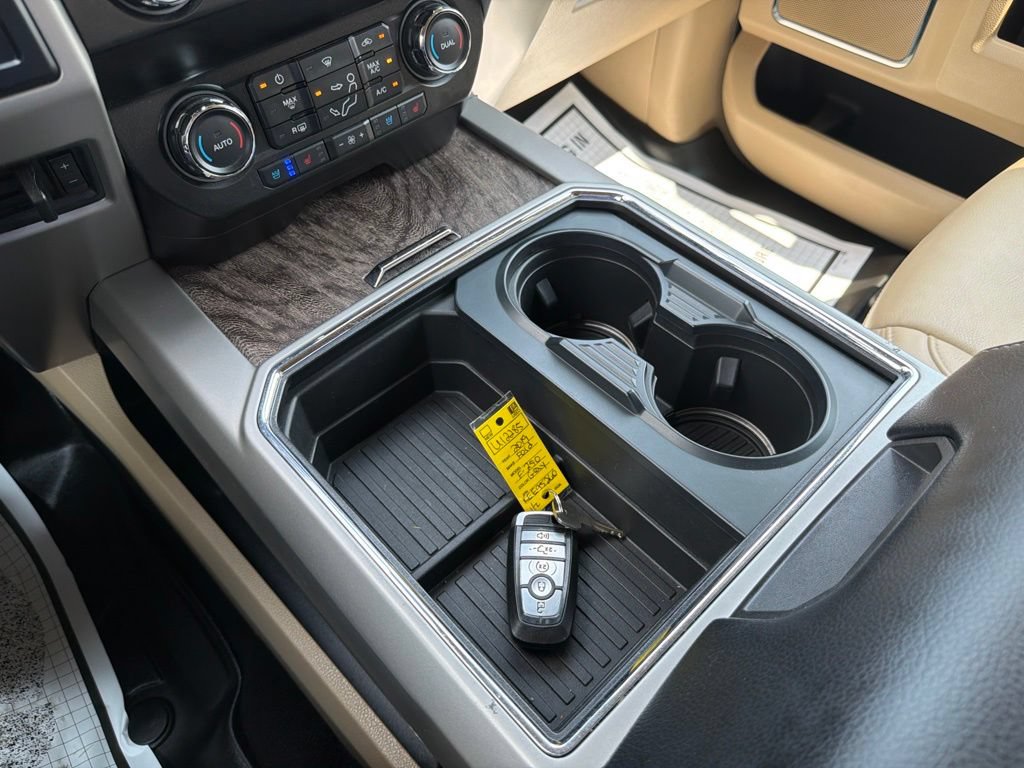 Used 2019 Ford F250 Lariat w/ Lariat Ultimate Package AWD/4WD image 19