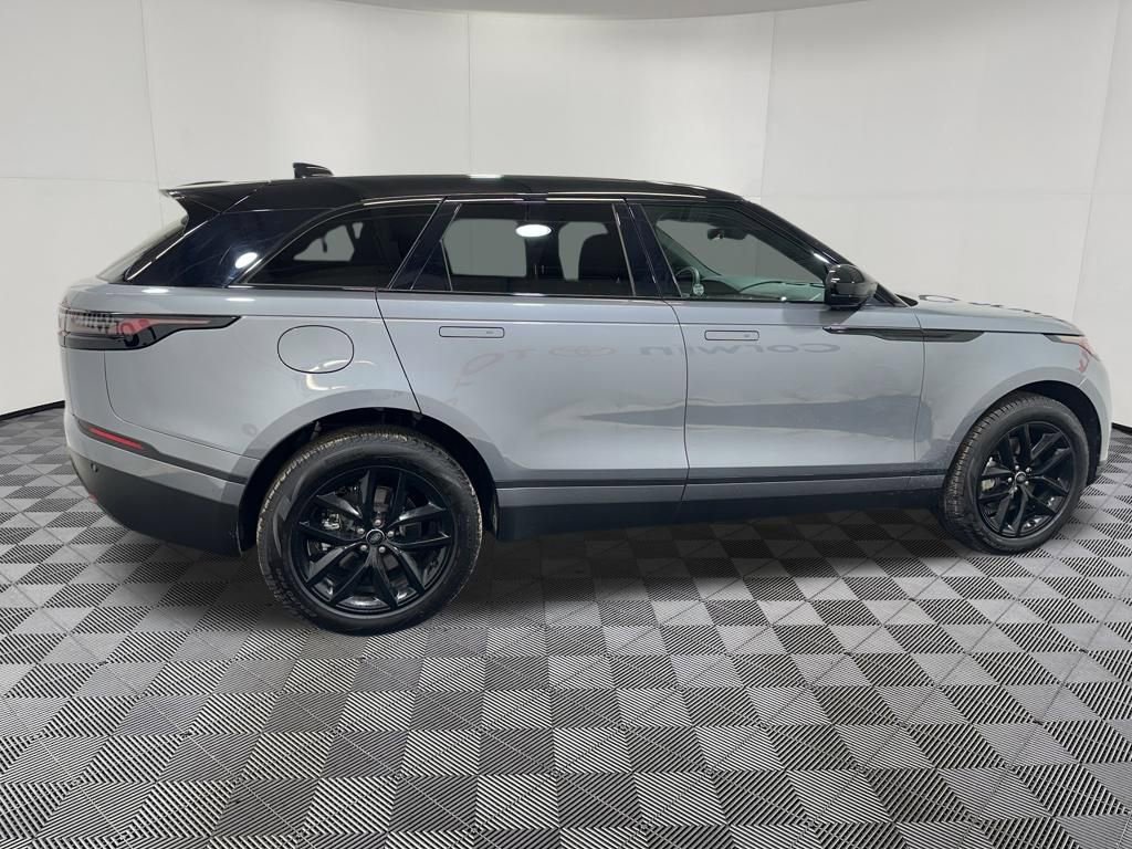 Used 2025 Land Rover Range Rover Velar S AWD/4WD image 8