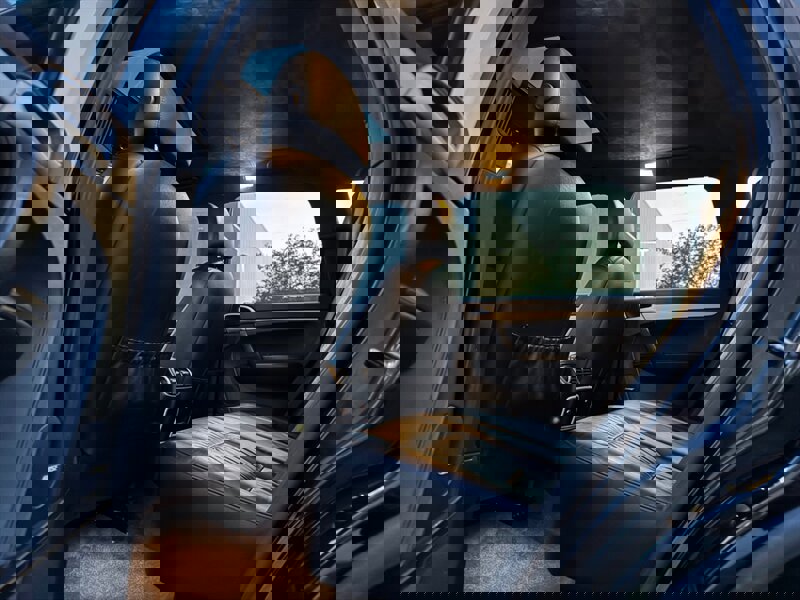 Used 2006 Porsche Cayenne Turbo image 18