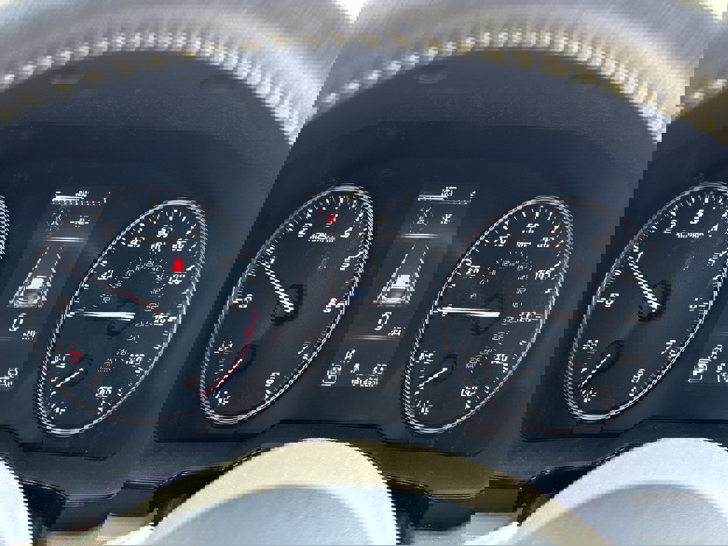 Used 2025 Subaru Outback Premium image 14