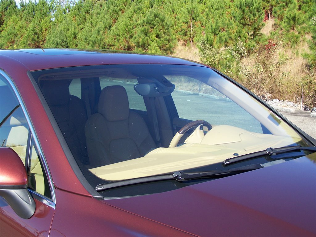 Used 2012 Porsche Cayenne S image 28