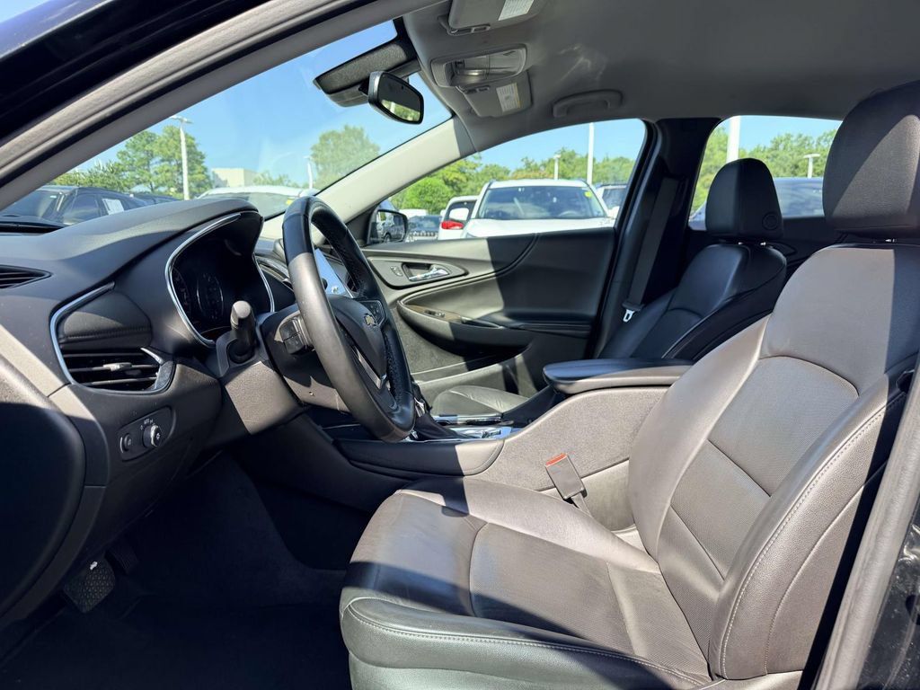 Used 2024 Chevrolet Malibu LT FWD image 15