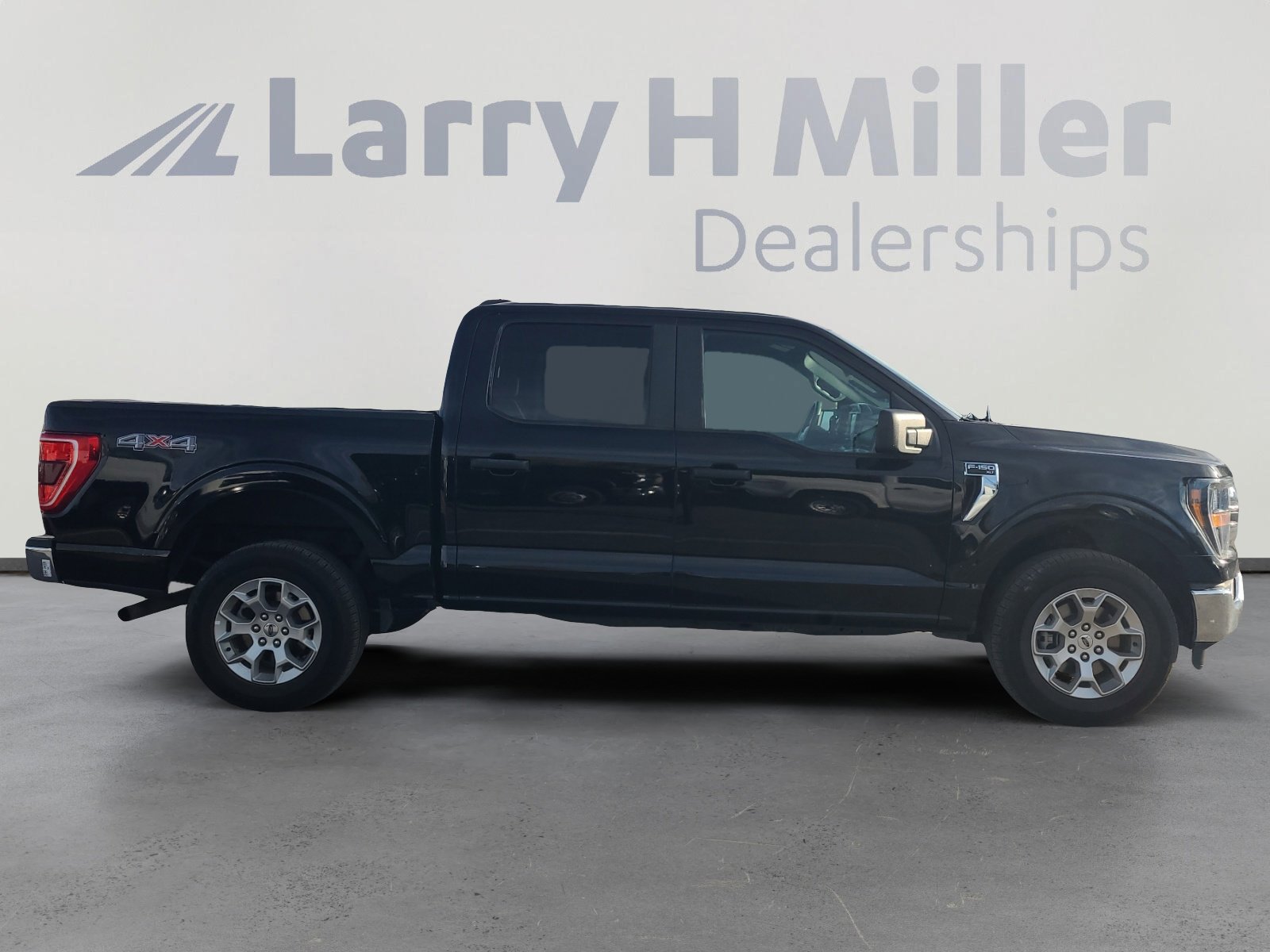 Used 2023 Ford F150 XLT image 6