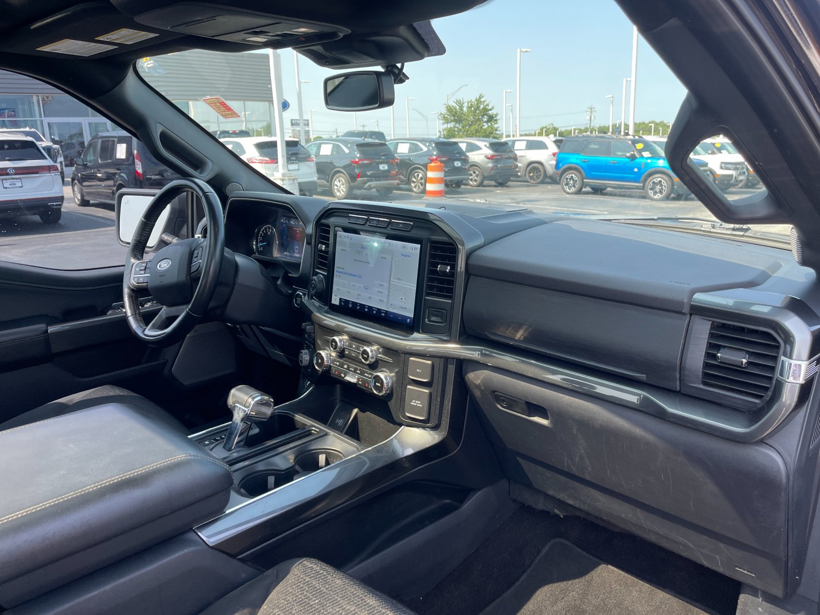 Used 2022 Ford F150 XLT w/ Equipment Group 302A High AWD/4WD image 17