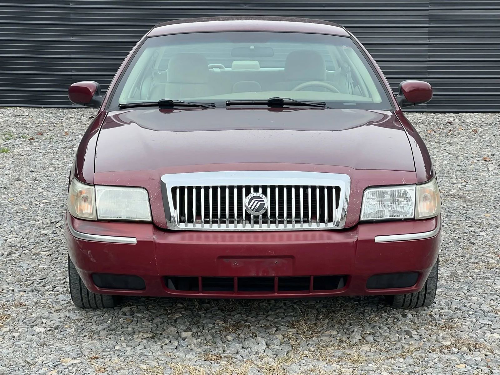 Used 2007 Mercury Grand Marquis GS image 3