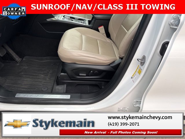 Used 2021 Ford Explorer Limited w/ Equipment Group 301A image 11