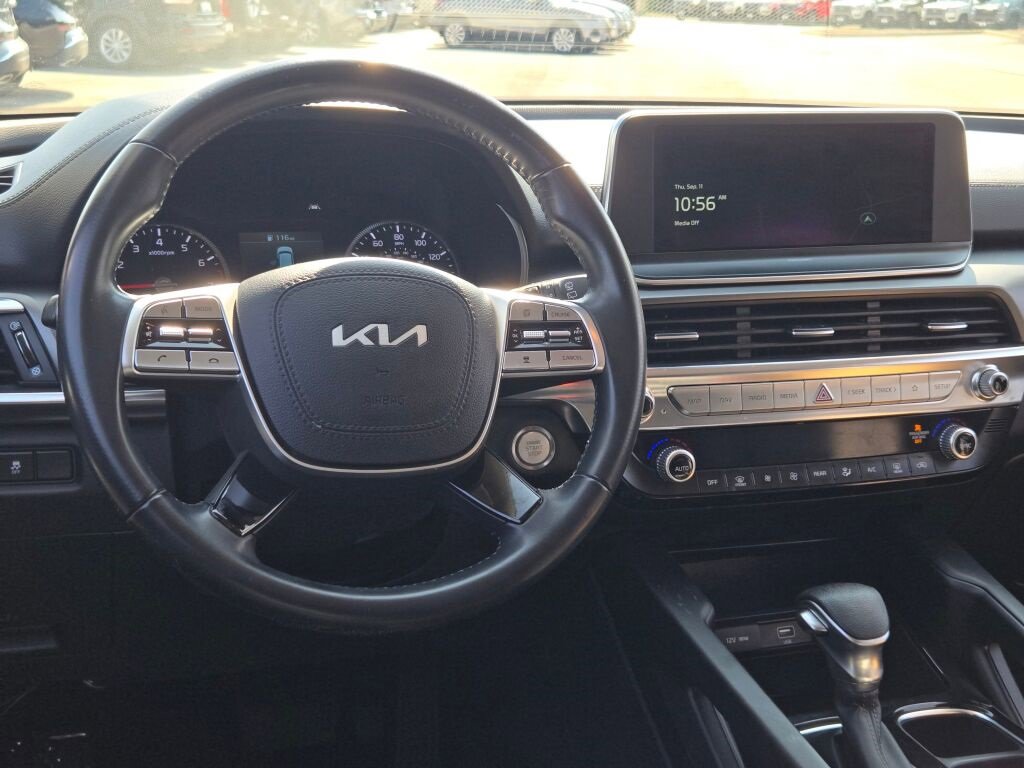 Used 2022 Kia Telluride LX image 17