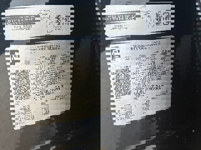 New 2026 Chevrolet Traverse RS w/ LPO, Floor Liner Package image 36