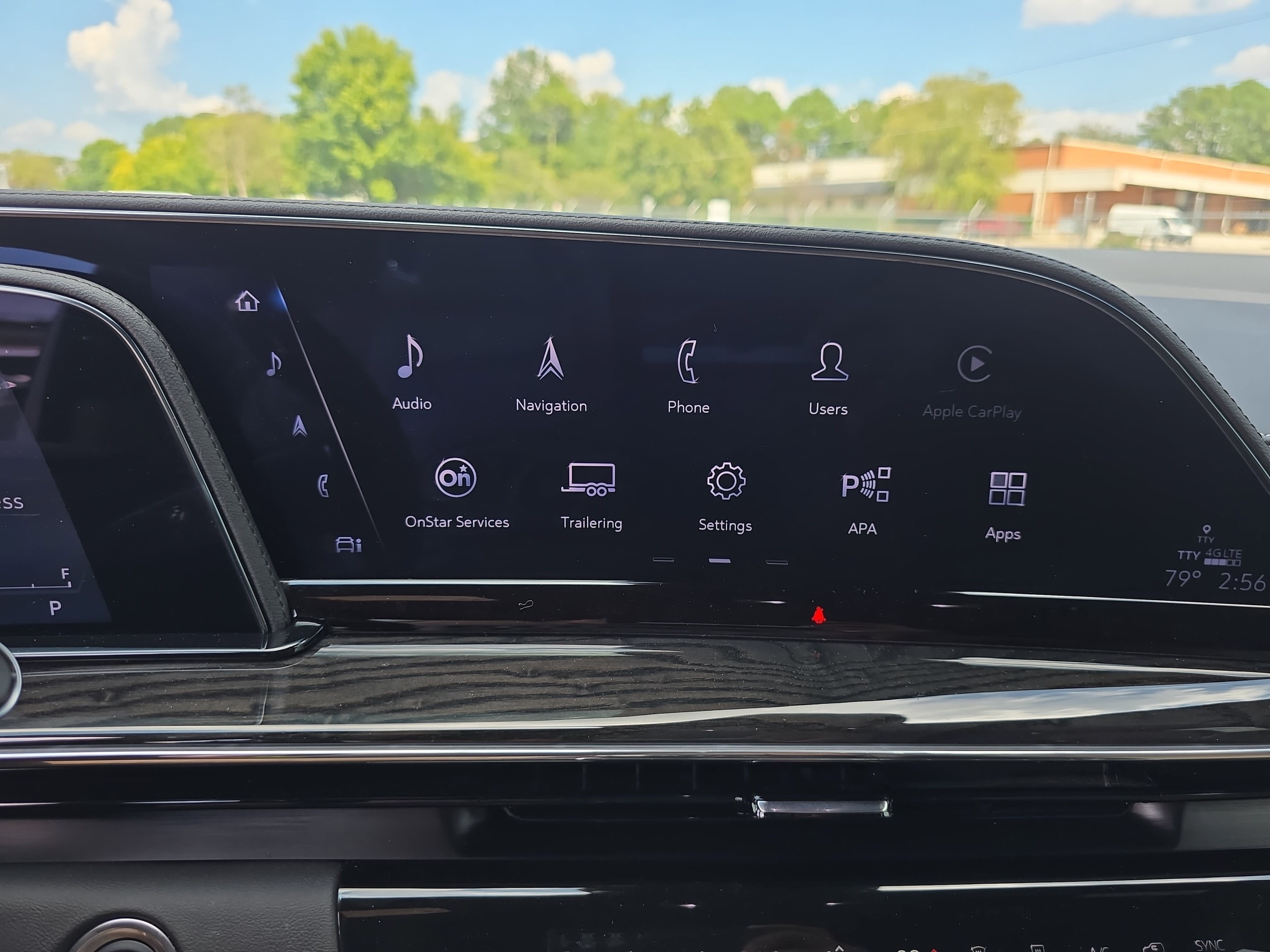Used 2024 Cadillac Escalade ESV Premium Luxury w/ Performance Package AWD/4WD image 22