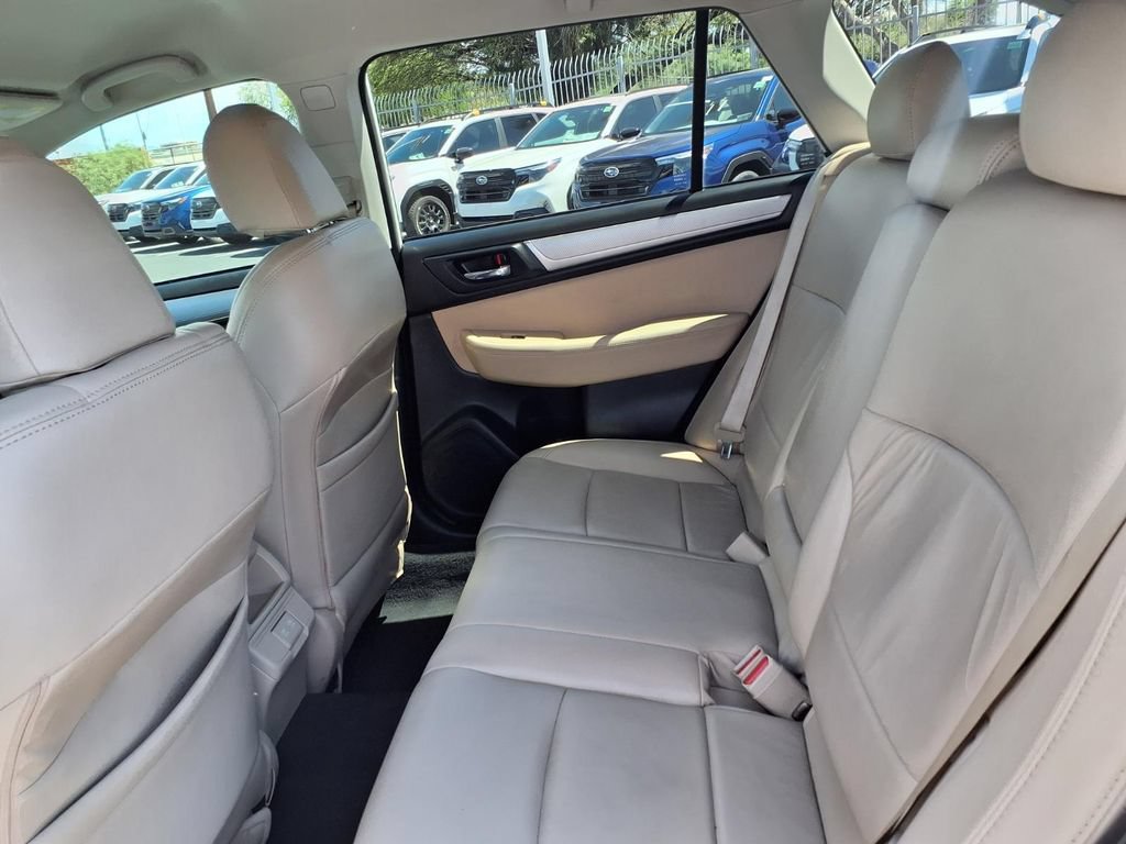Used 2019 Subaru Outback 2.5i Premium AWD/4WD image 23