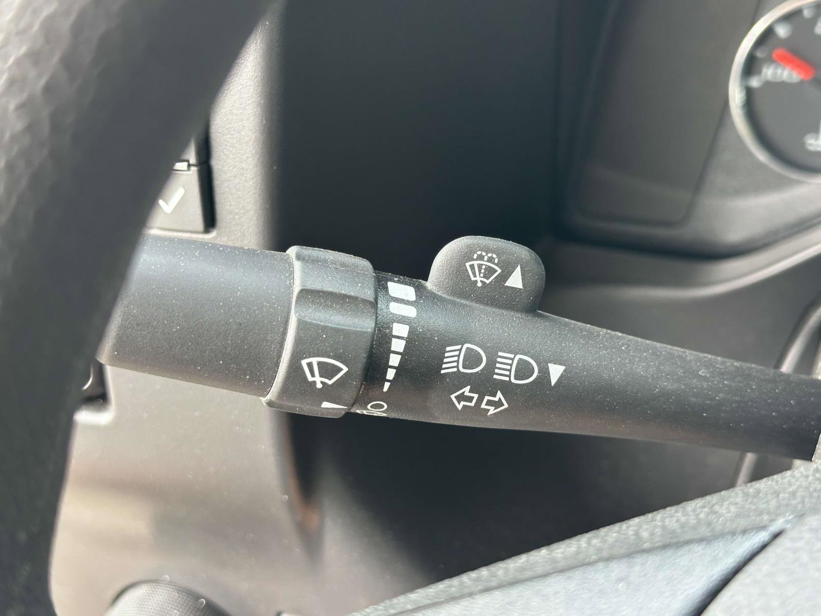 New 2025 Chevrolet Express 4500 Extended w/ Power Convenience Package image 12