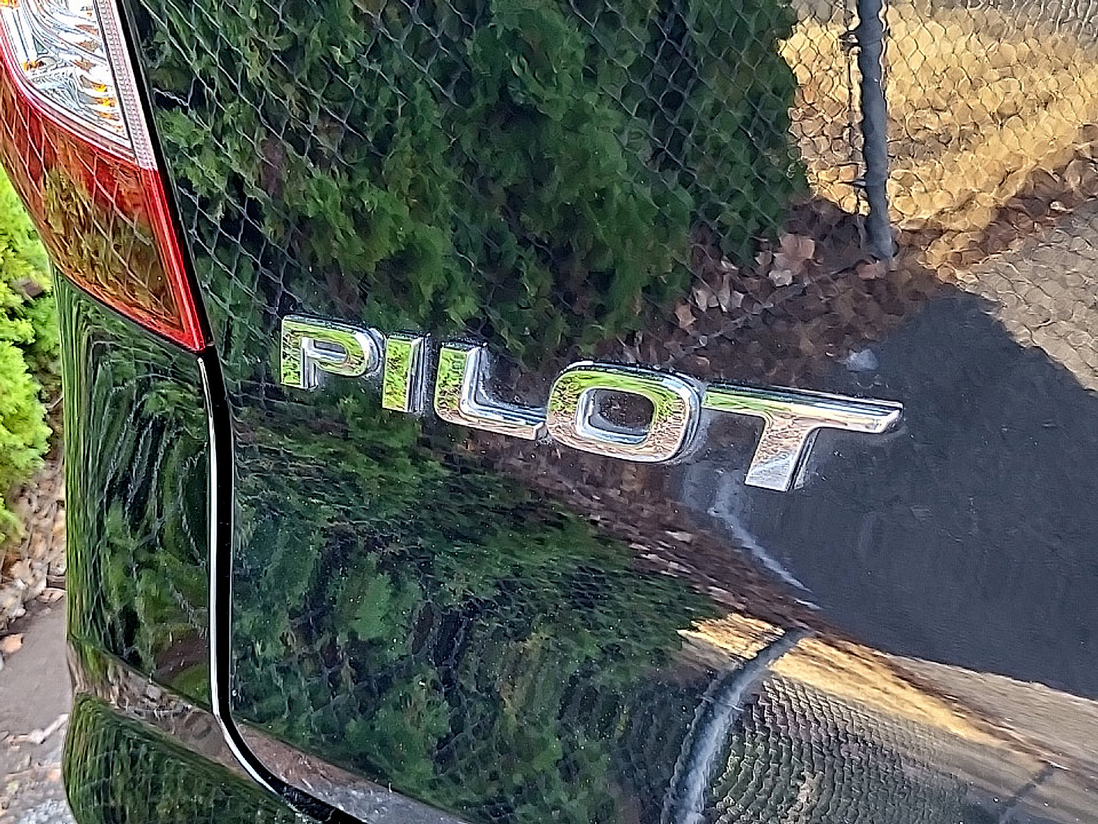 Used 2020 Honda Pilot Black Edition image 35