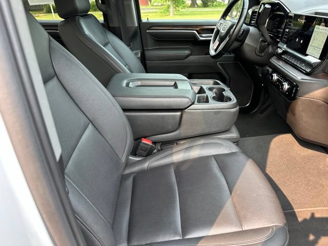 Used 2025 GMC Sierra 1500 SLT AWD/4WD image 26