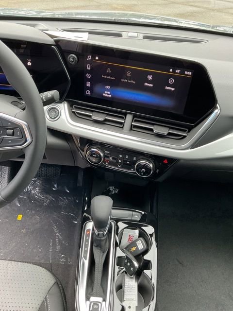 New 2026 Chevrolet Trax LT w/ Driver Confidence Package image 17