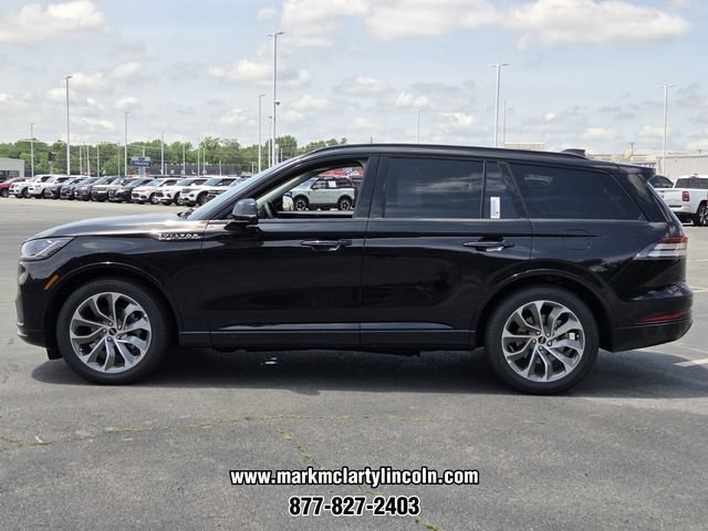 New 2026 Lincoln Aviator 2WD w/ Jet Appearance Package image 2