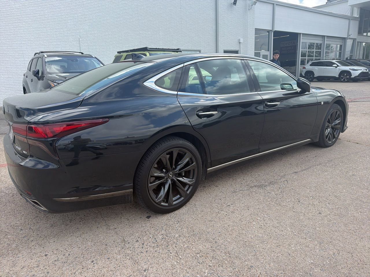 Used 2025 Lexus LS 500 F Sport w/ Protection Package image 4