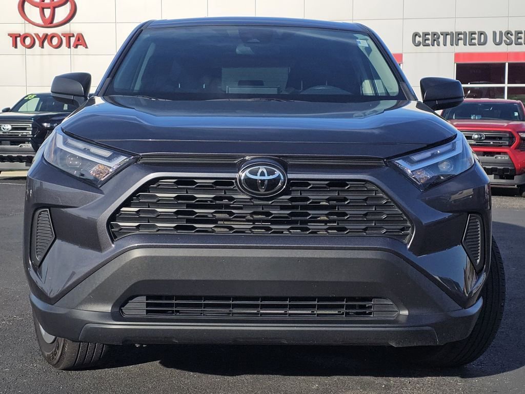 Used 2023 Toyota RAV4 LE image 3