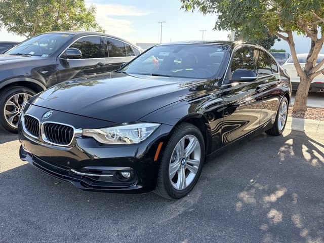 Used 2017 BMW 330i Sedan RWD image 1
