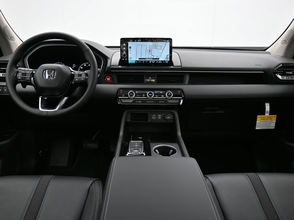 New 2025 Honda Pilot Touring image 44