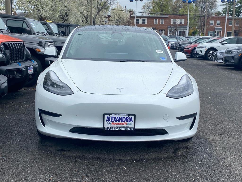 Used 2023 Tesla Model 3 Standard Range image 5
