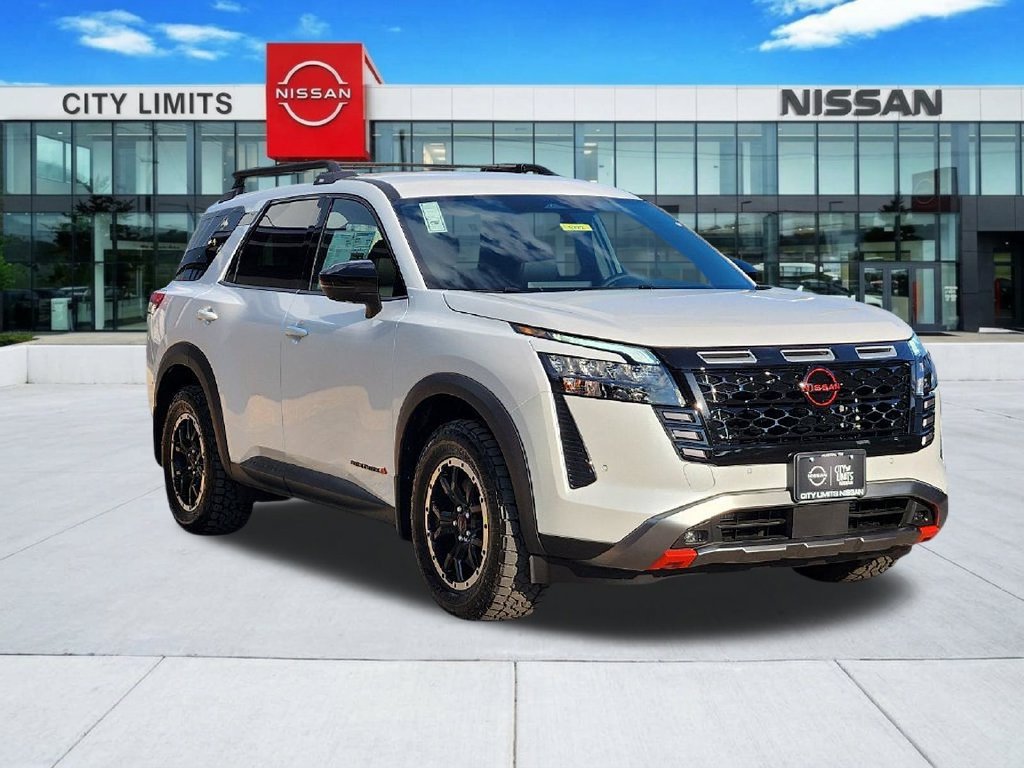 New 2026 Nissan Pathfinder Rock Creek AWD/4WD image 3