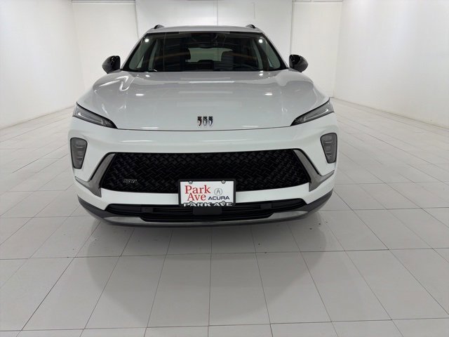 Used 2024 Buick Envision Sport Touring image 8