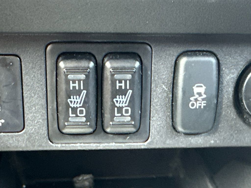 Used 2025 Mitsubishi Outlander Sport AWD image 30