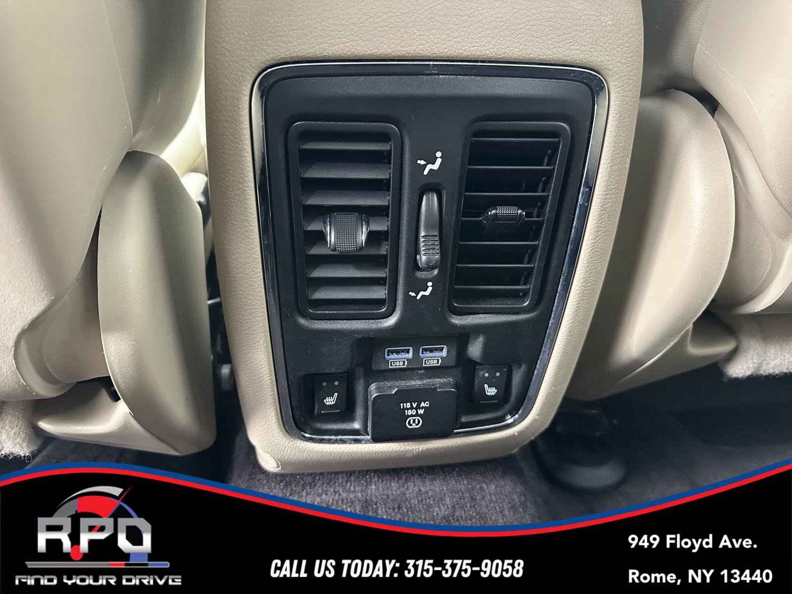 Used 2017 Jeep Grand Cherokee Limited AWD/4WD image 30