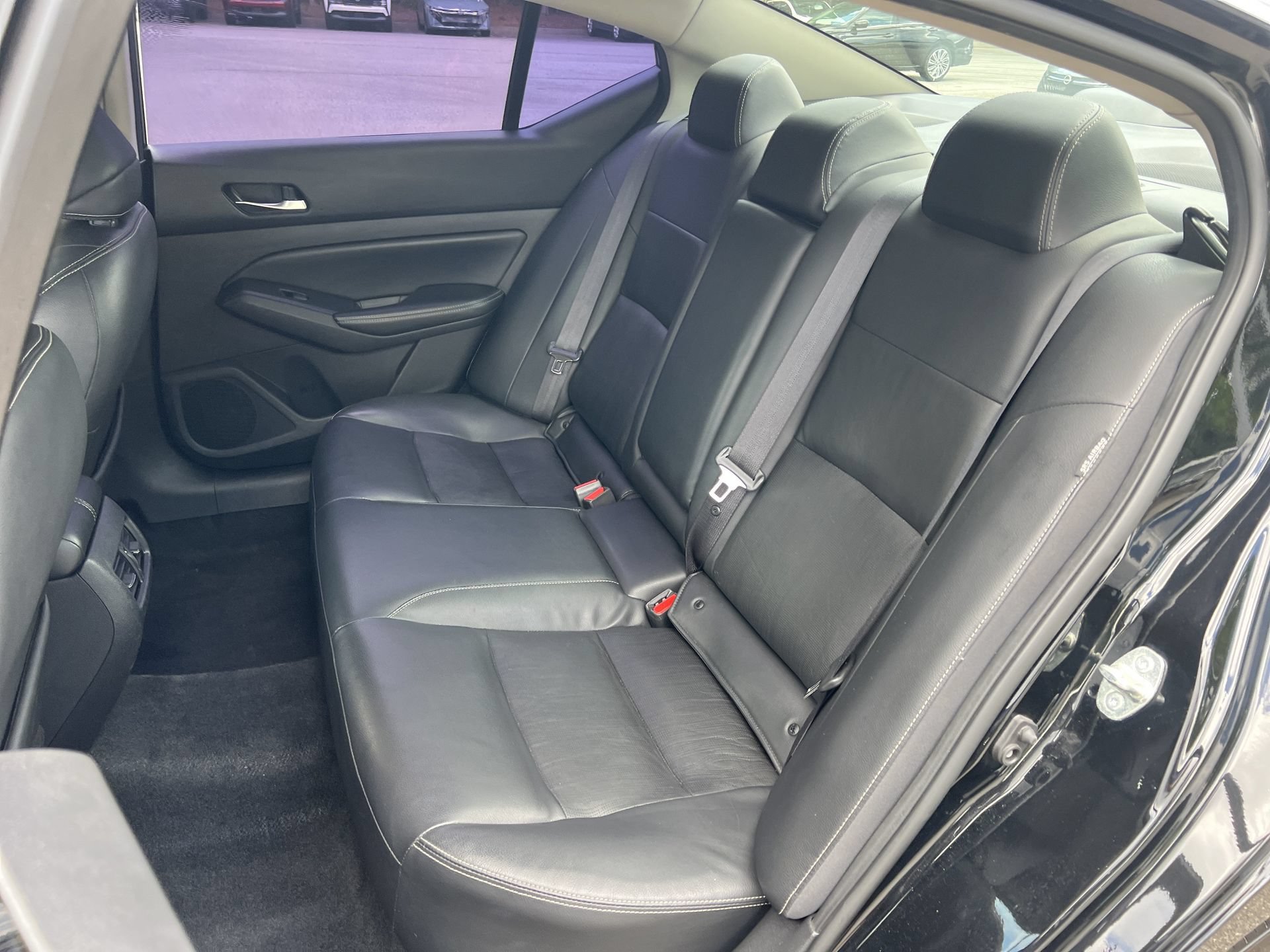 Used 2019 Nissan Altima 2.5 Platinum AWD/4WD image 19