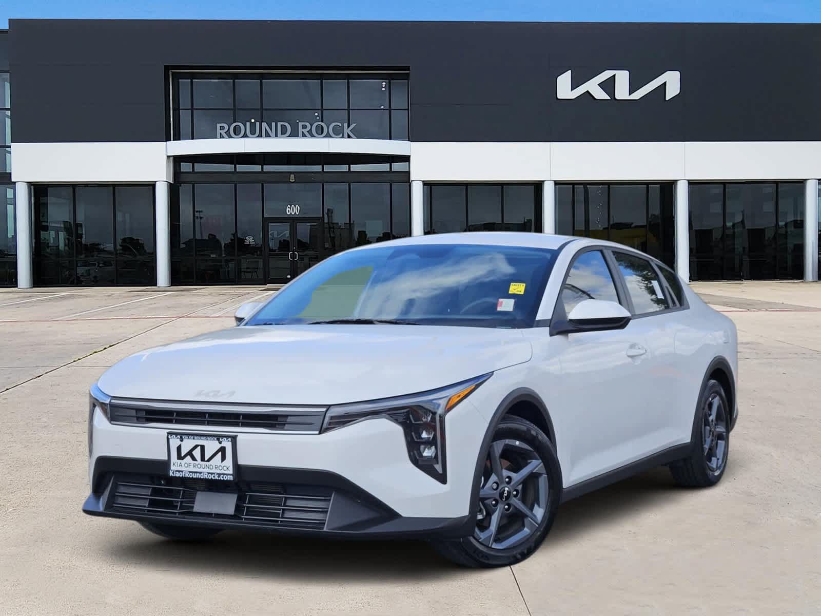 Certified 2025 Kia K4 FWD image 1