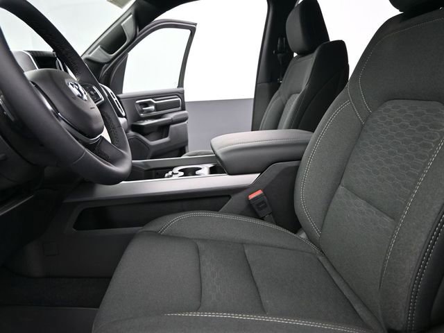 New 2026 RAM 1500 4x4 Crew Cab image 10