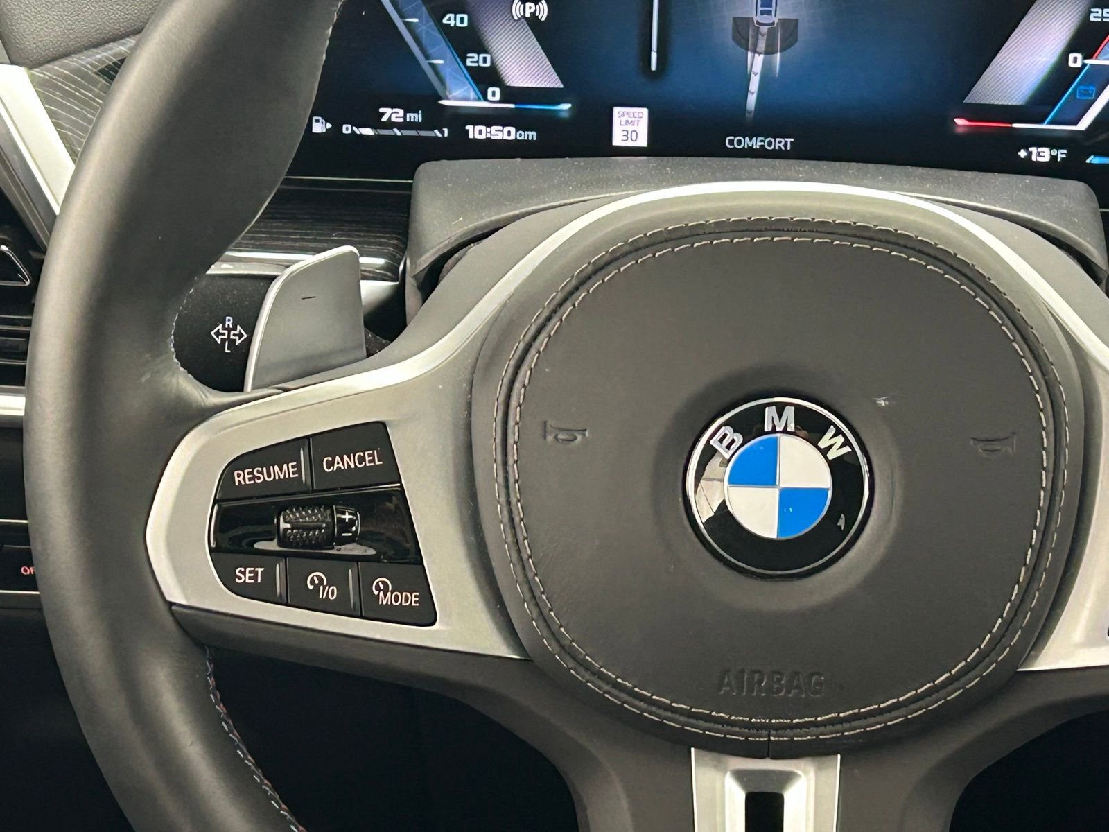 Used 2025 BMW X7 M60i w/ Executive Package image 11