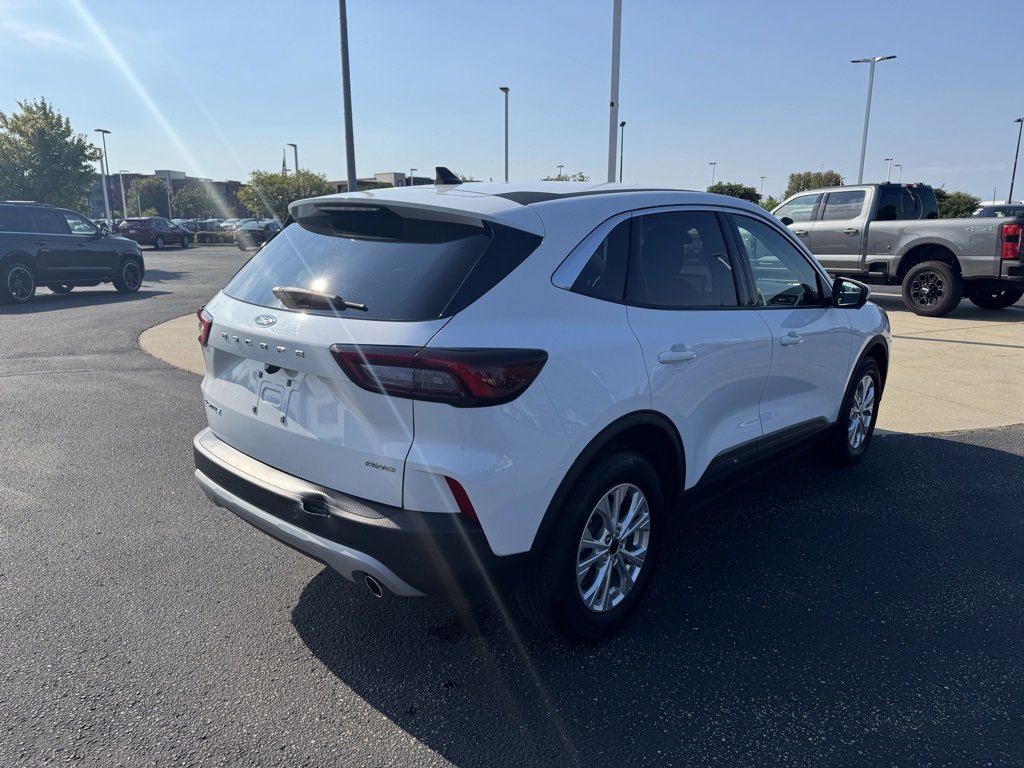 Certified 2023 Ford Escape Active w/ Tech Pack #2 image 4