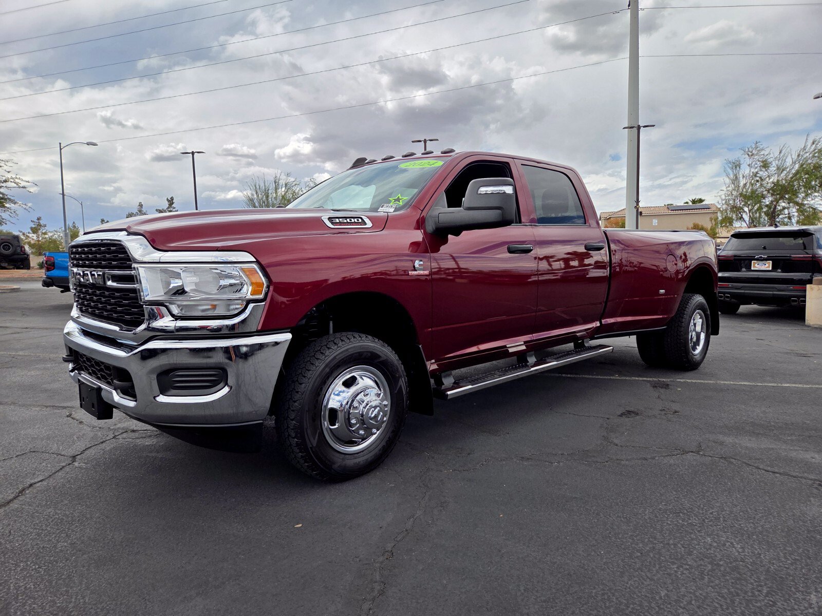 Used 2024 RAM 3500 Tradesman w/ Towing Technology Group AWD/4WD image 2