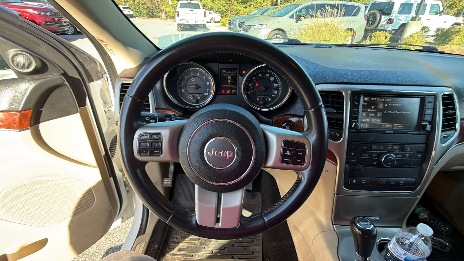 Used 2013 Jeep Grand Cherokee Limited AWD/4WD image 27