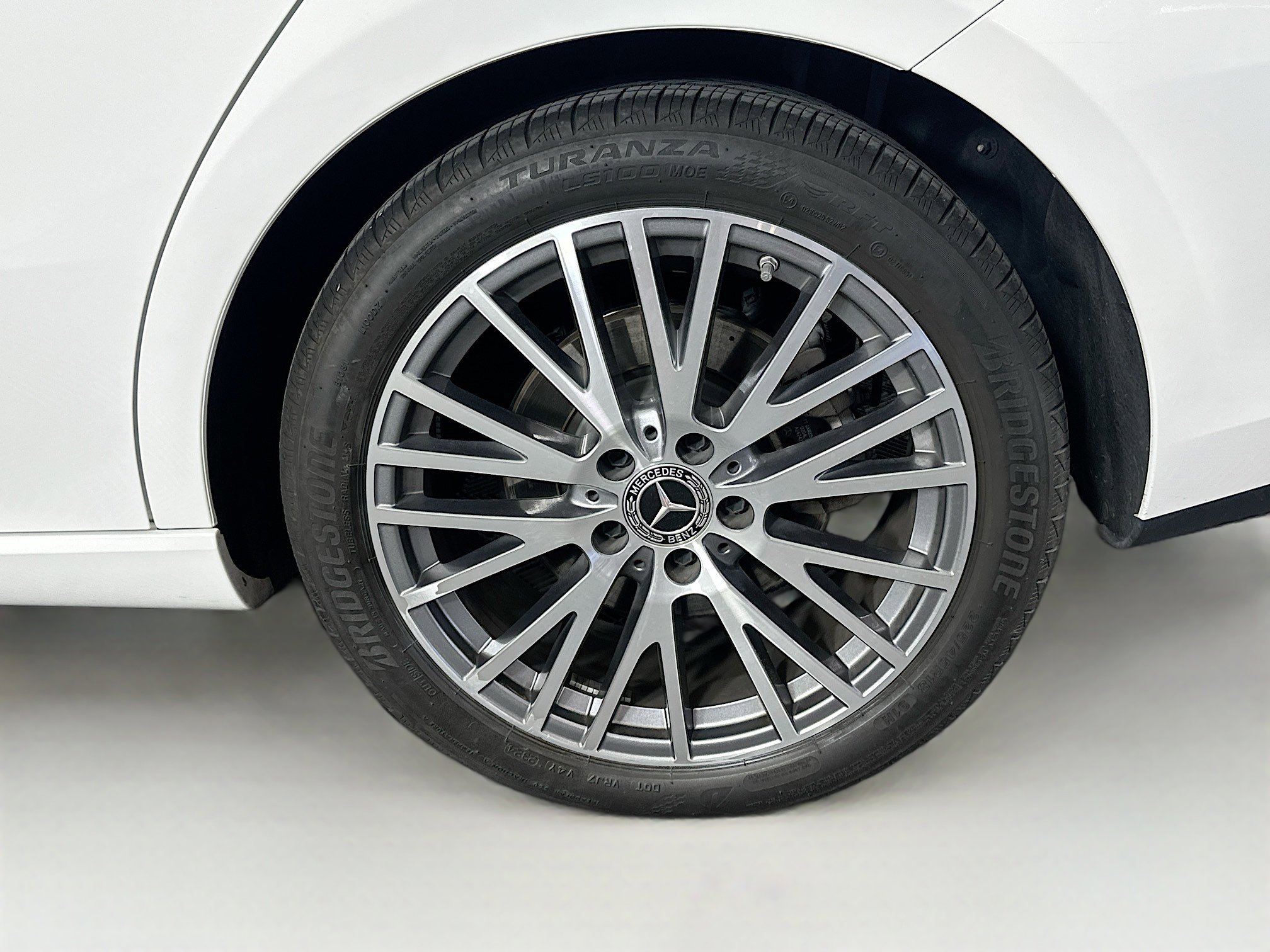 Used 2025 Mercedes-Benz CLA 250 image 11