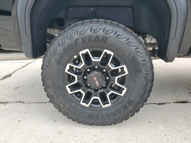 New 2026 GMC Sierra 2500 AT4X AWD/4WD image 6