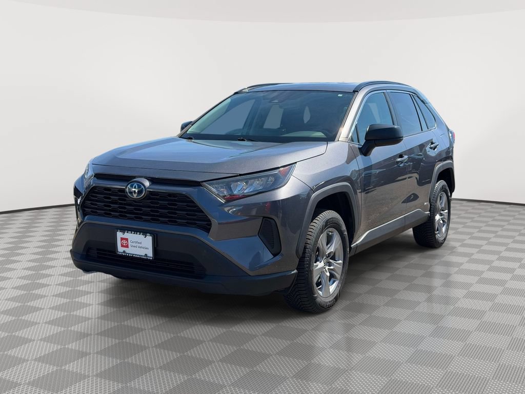 Used 2022 Toyota RAV4 LE AWD/4WD image 7