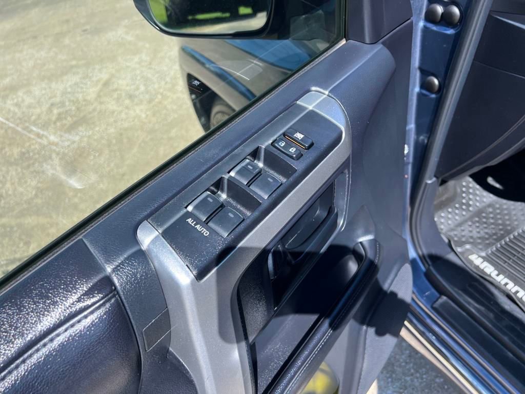 Used 2013 Toyota 4Runner Limited image 12