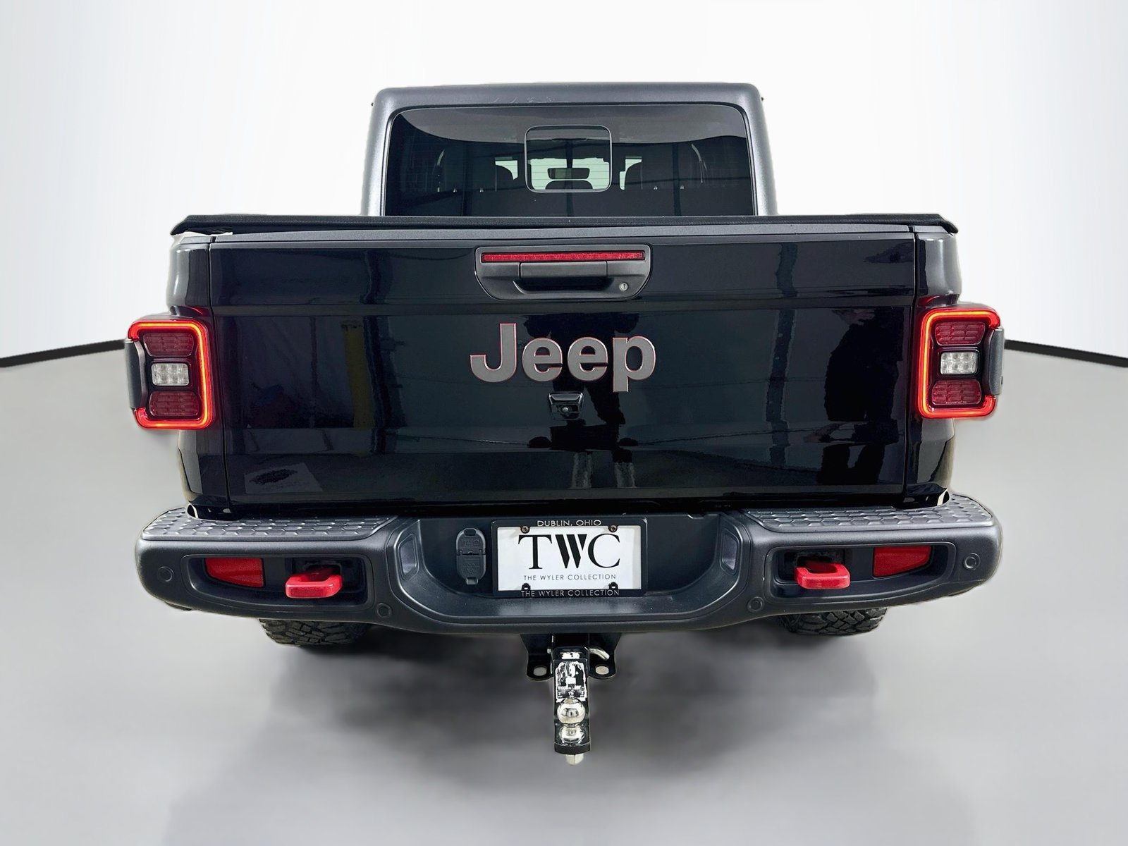 Used 2020 Jeep Gladiator Rubicon AWD/4WD image 6