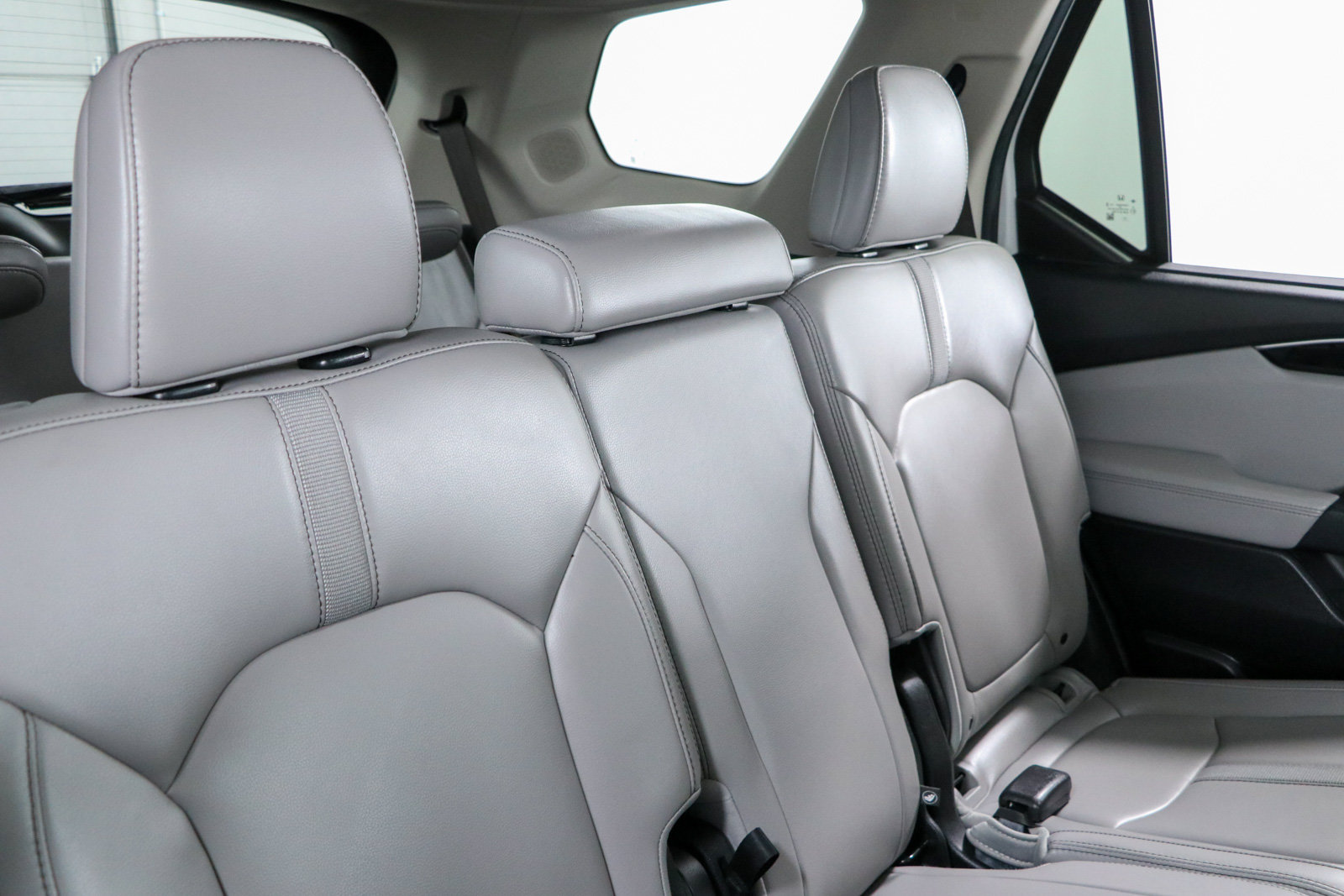 Used 2025 Honda Pilot Touring image 29