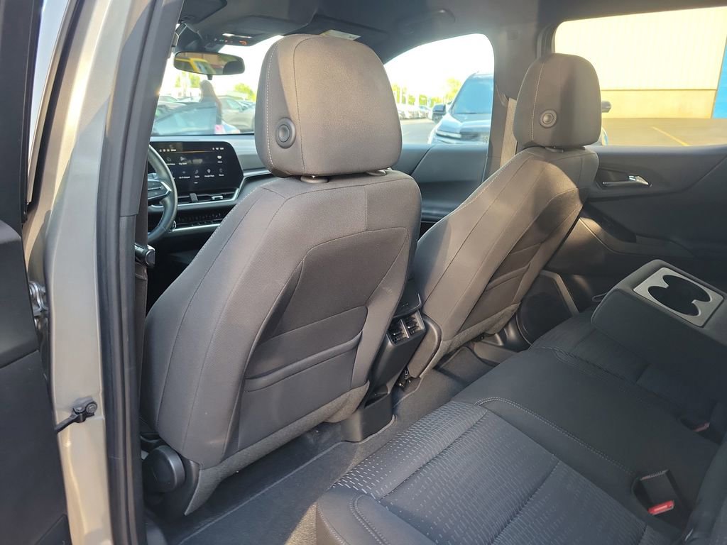 Used 2025 Chevrolet Equinox LT w/ Midnight Edition AWD/4WD image 14
