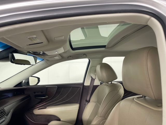 Used 2018 Lexus LS 500 w/ Accessory Package (Z2) RWD image 17