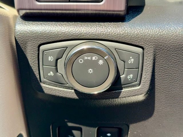 Used 2020 Ford F450 Limited w/ FX4 Off-Road Package AWD/4WD image 28